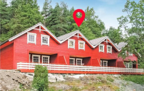  Holiday home Hatlestrand Hatlestrandsvegen II  Хатлестранд